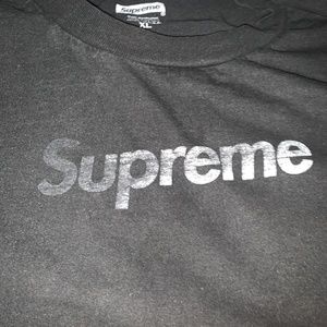 Supreme T-shirt